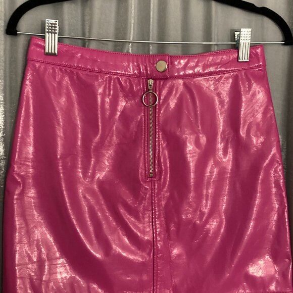 hot pink vinyl-like high waisted  shinny shirt - Picture 2 of 6